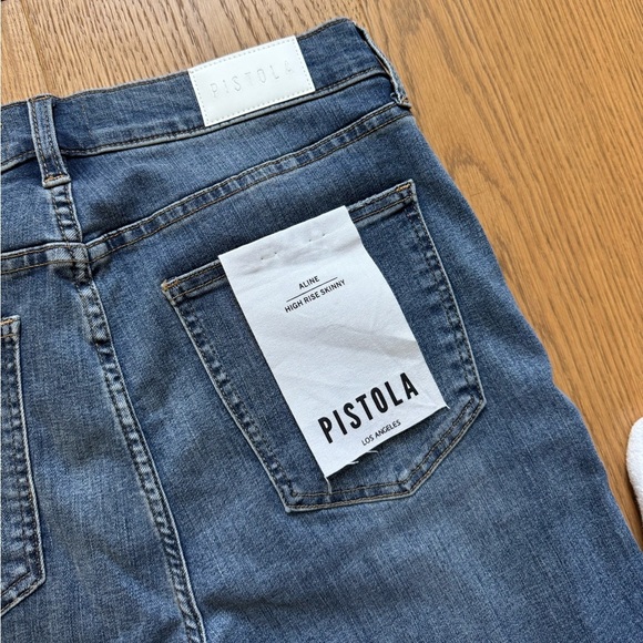 Pistola Aline High Rise Skinny - Size 31 - NWT - Medium Blue Wash - Picture 5 of 6